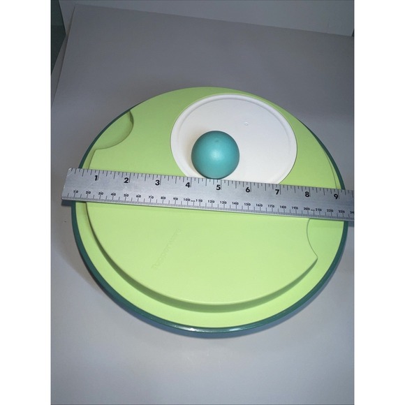 TUPPERWARE Aqua Blue & Lime Green 4.5 Liter Spin 'N Save Salad Spinner - Picture 6 of 7